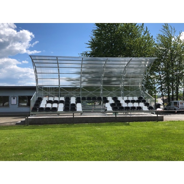 Feste Tribüne mit Kunststoffsitzen und Setzstufen, Typ TSD 200