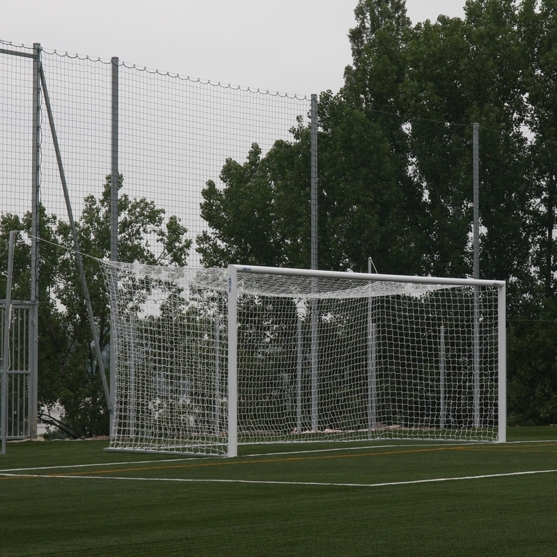 Soccer goals 7.32 x 2.44 m - professional with lashings, 3 m deep