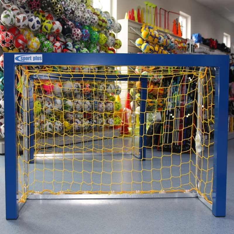 Goal nets 1.0 x 1.5 m, string thickness 4 mm, depth 50/50 cm