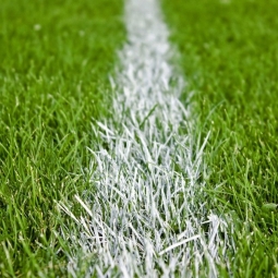 Farbe zum Malen von Linien auf dem Spielfeld