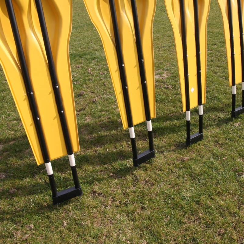 Kippbare Fußball-Trainingswand (5 Figuren)