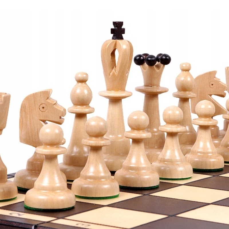 Traditional Polish Wooden Chess Ace, CH115