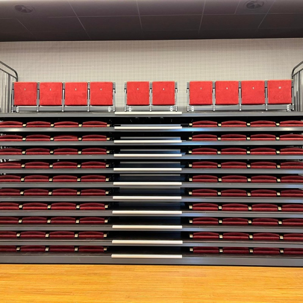 Teleskopische Klapptribüne 6 Plattformen TT-ALFA