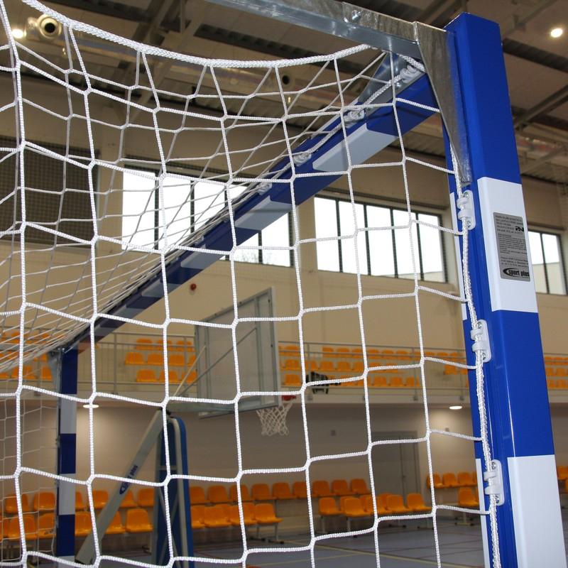 Handball nets (string thickness 4 mm, depth 0.8 x 1 m)