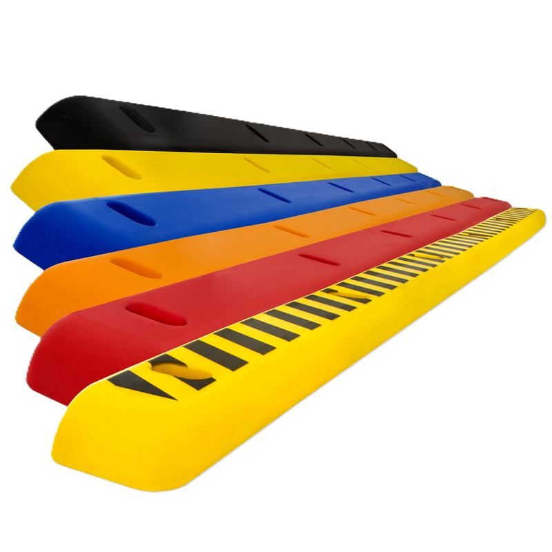 Krycí lišta na stěnu systému EWS. Rozměry 40x100x2000 mm