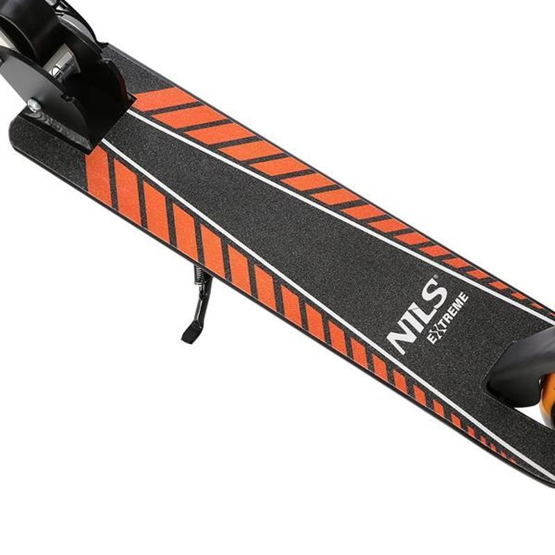 HM0107 koloběžka, NILS EXTREME, bílá, černá a oranžová barva