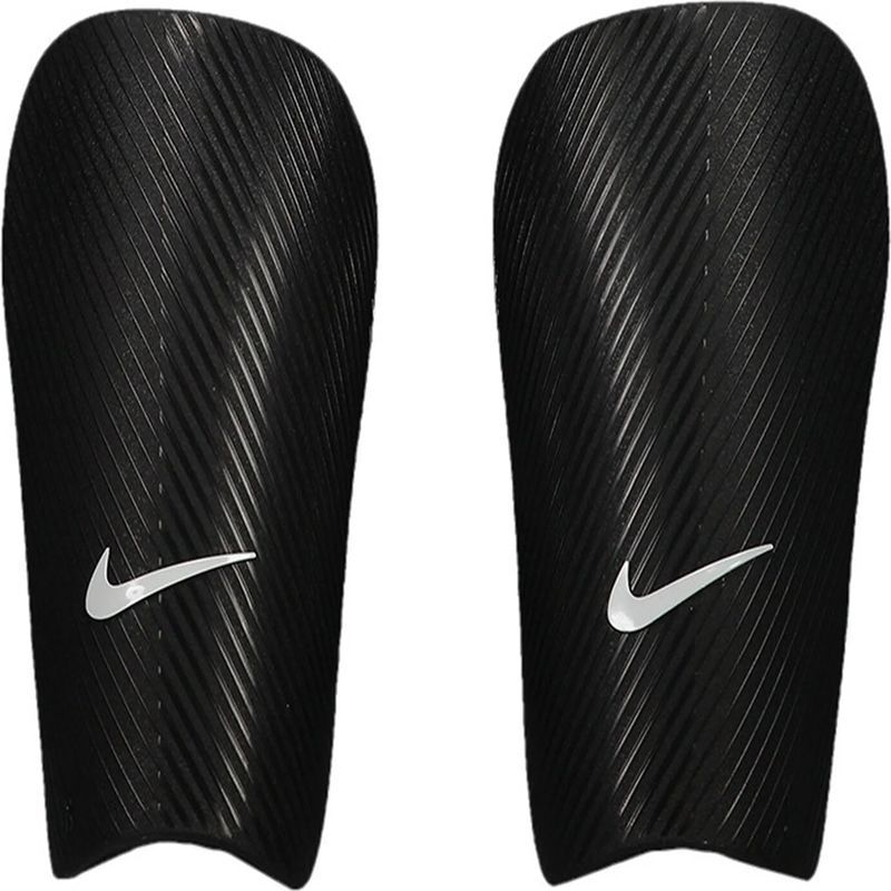 Fotbalový chránič Nike J.Guard, černá barva