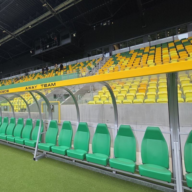 PREMIUM VIP Kabina pro 24 rezervních hráčů