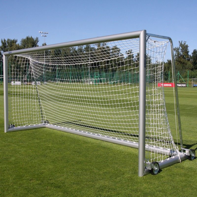 Fußballtore 5 x 2 m PREMIUM tragbar mit Rollen, Aluminium, Ovalprofil 120 x 100 mm