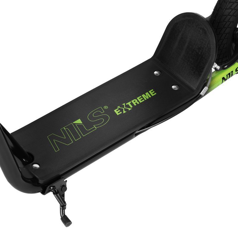 Scooter mit gepumpten Rädern, WH10201, NILS EXTREME, Farbe schwarz-grün