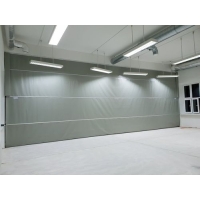 Schallschluckende Vorhänge