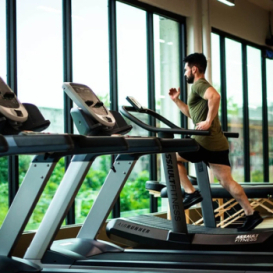 Fitnessstudio-Ausrüstung