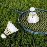 Rakety, šipky, příslušenství